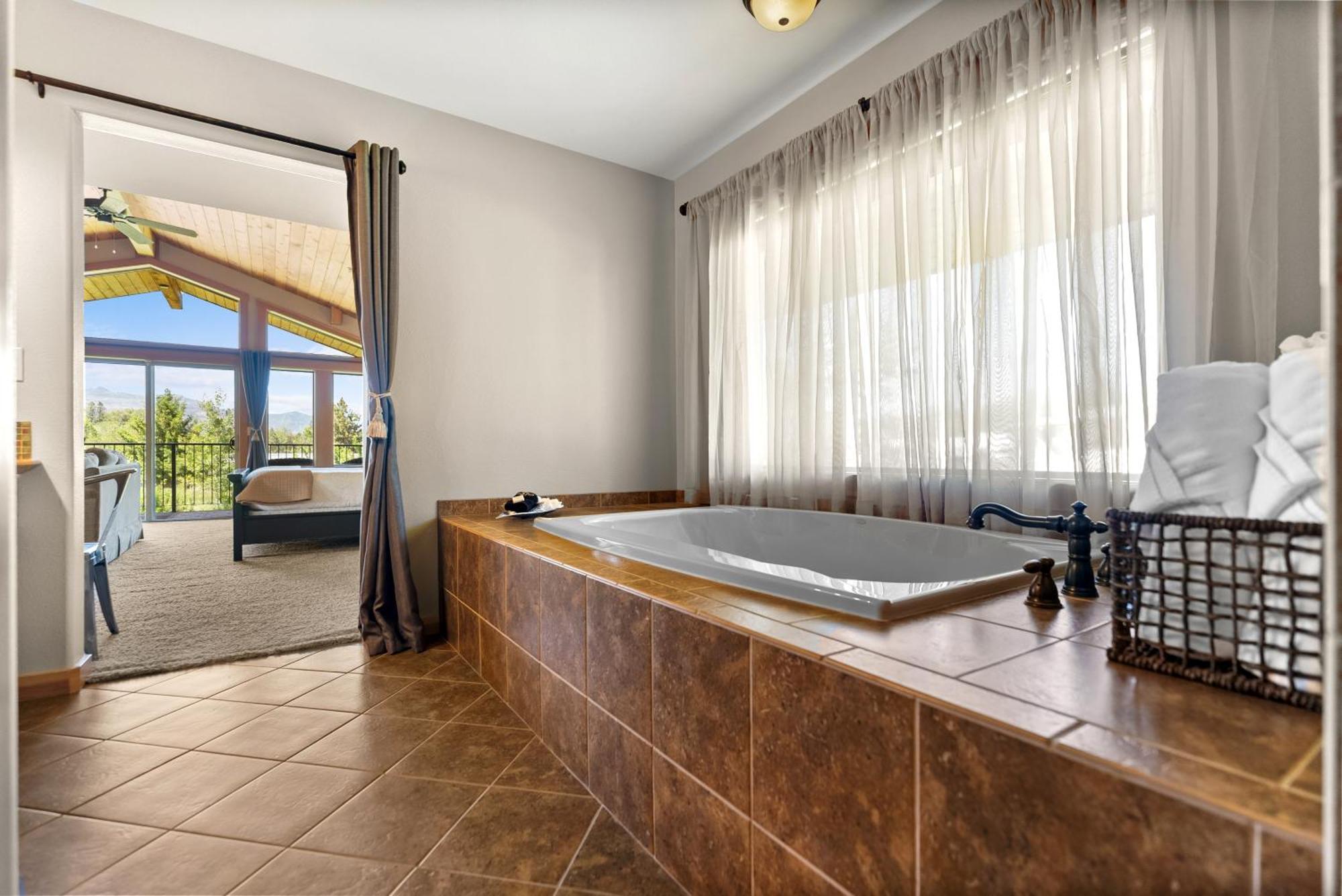 Mt Gardner Inn Winthrop Ngoại thất bức ảnh